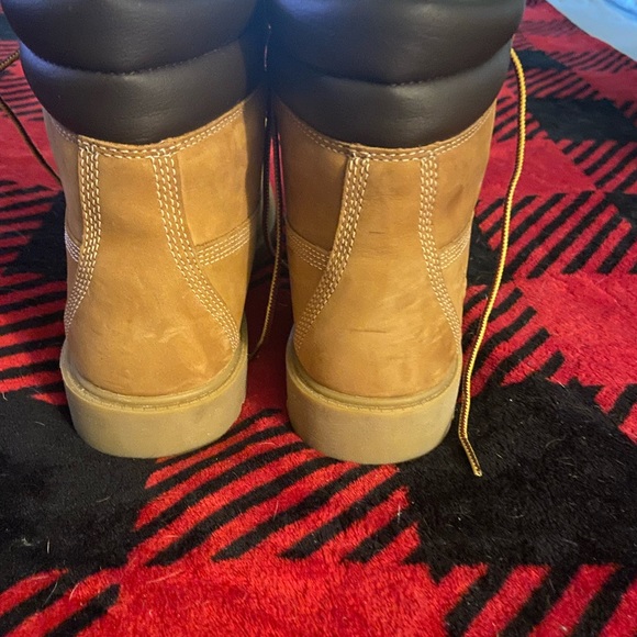 Women’s Timberland Boots - Picture 8 of 10